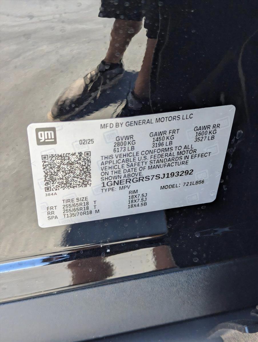 2025 Chevrolet Traverse Vehicle Photo in PEMBROKE PINES, FL 33024-6534