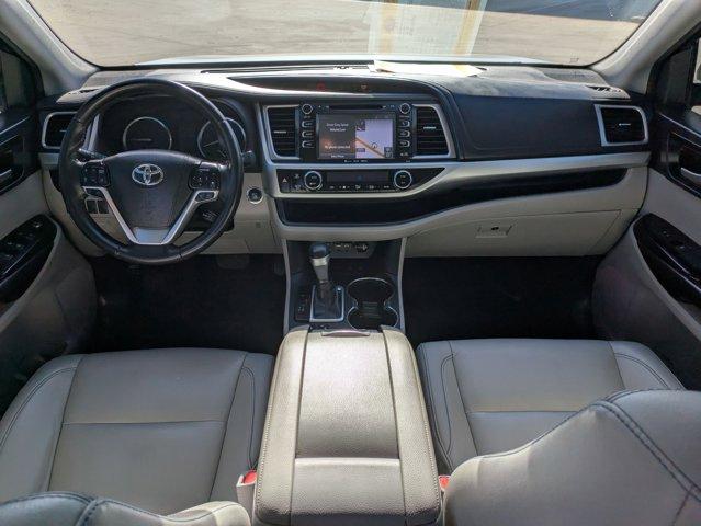 2019 Toyota Highlander Vehicle Photo in SELMA, TX 78154-1459