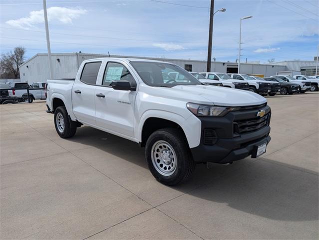 2025 Chevrolet Colorado Vehicle Photo in ENGLEWOOD, CO 80113-6708
