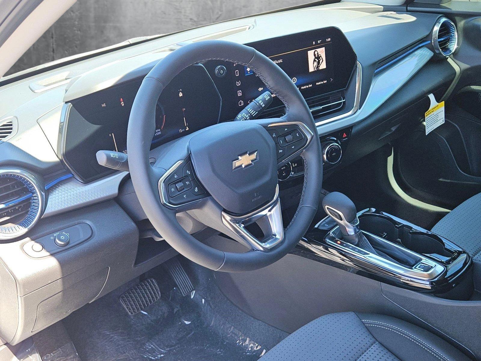 2025 Chevrolet Trax Vehicle Photo in PEORIA, AZ 85382-3715