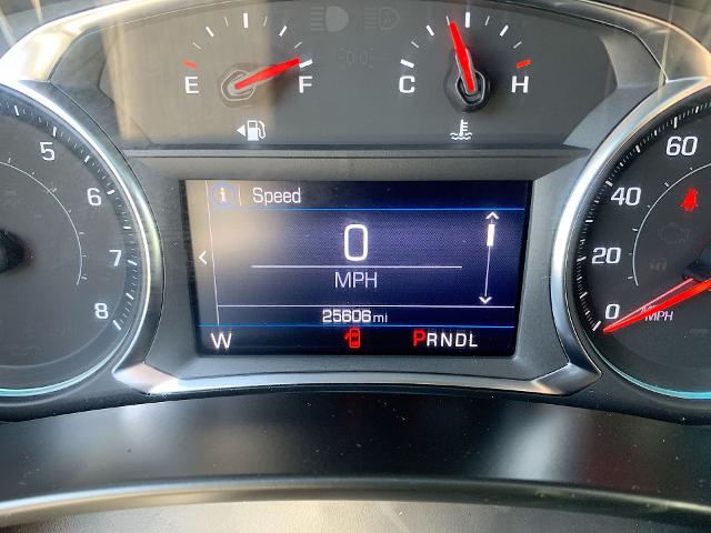 2022 Chevrolet Equinox Vehicle Photo in MOON TOWNSHIP, PA 15108-2571