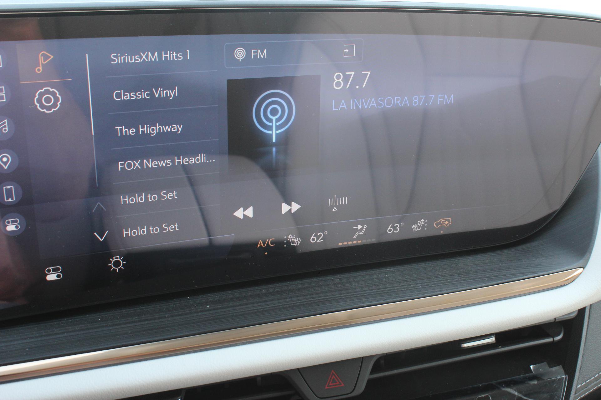 2025 Buick Envision Vehicle Photo in AURORA, CO 80012-4011