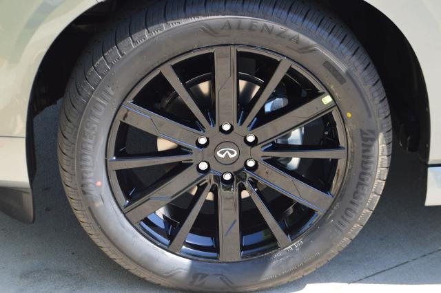 2025 INFINITI QX80 Vehicle Photo in Houston, TX 77090