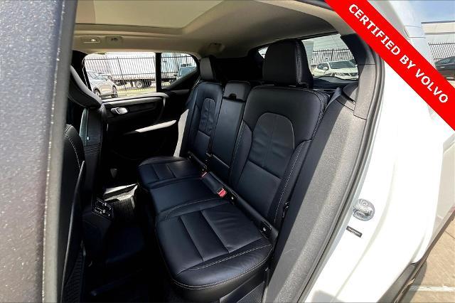 2023 Volvo XC40 Vehicle Photo in Grapevine, TX 76051