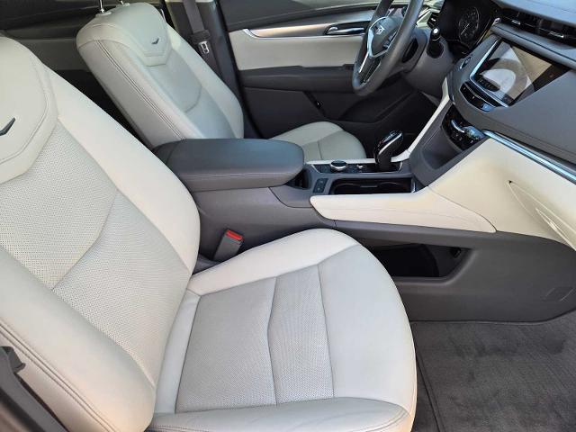 2021 Cadillac XT5 Vehicle Photo in DENTON, TX 76210-9321
