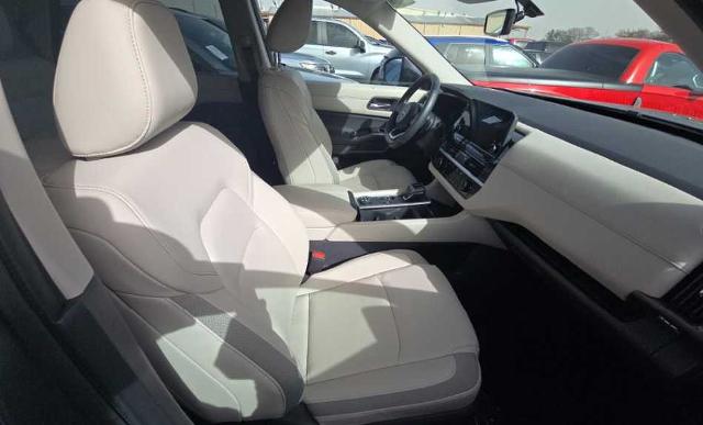 2024 Nissan Pathfinder Vehicle Photo in DALLAS, TX 75209