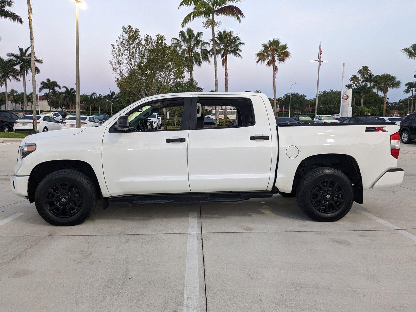 2021 Toyota Tundra 4WD Vehicle Photo in Davie, FL 33331