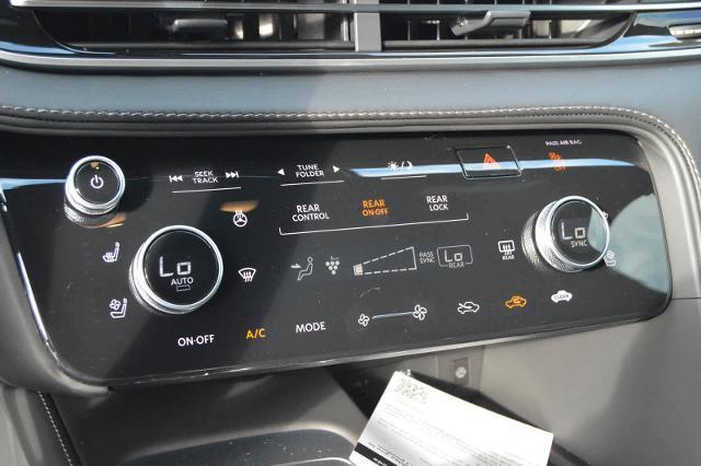 2025 INFINITI QX60 Vehicle Photo in Houston, TX 77090