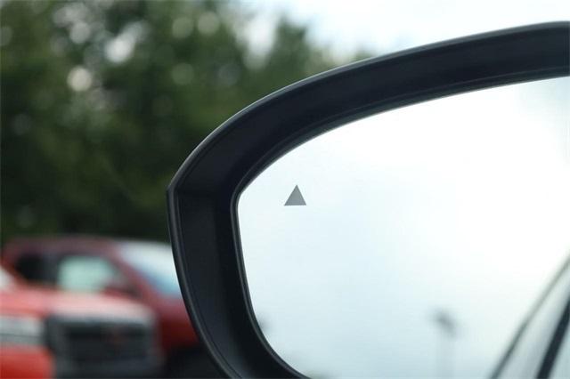 2025 Nissan Rogue Vehicle Photo in Hazelwood, MO 63042