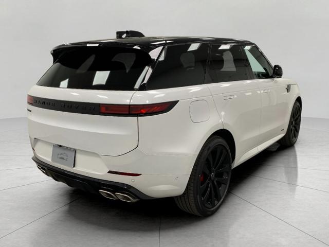 2025 Range Rover Sport Vehicle Photo in Appleton, WI 54913