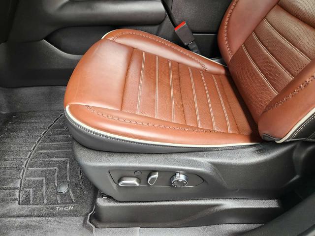 2023 GMC Yukon XL Vehicle Photo in HOUSTON, TX 77079