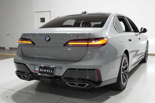 2023 BMW 760i xDrive Vehicle Photo in GRAPEVINE, TX 76051