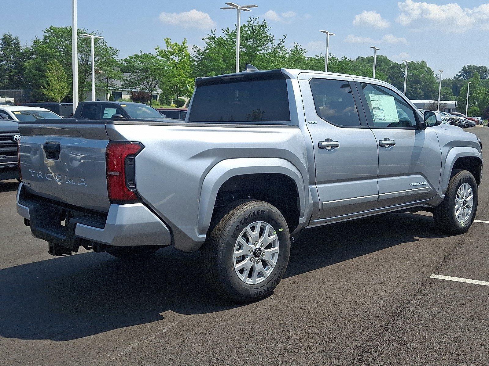 2025 Toyota Tacoma 4WD Vehicle Photo in Harrisburg, PA 17111
