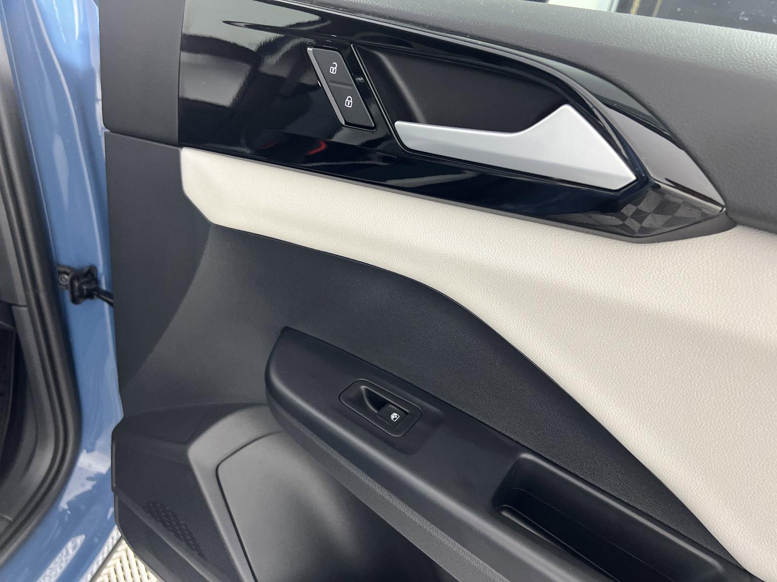 2025 Volkswagen Taos Vehicle Photo in Georgetown, TX 78626