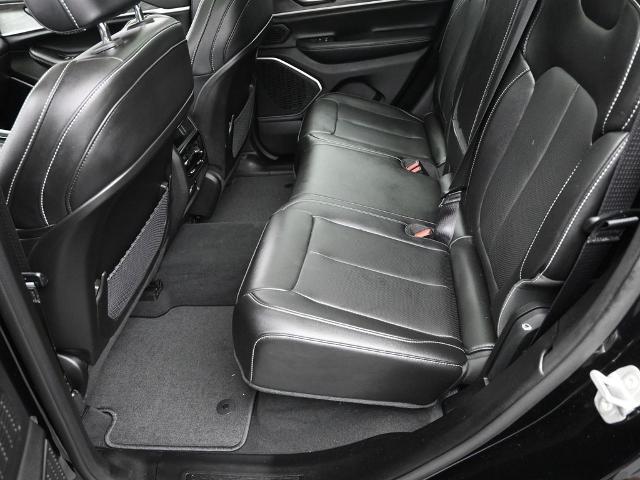 2023 Jeep Grand Cherokee 4xe Vehicle Photo in Cedar Rapids, IA 52402