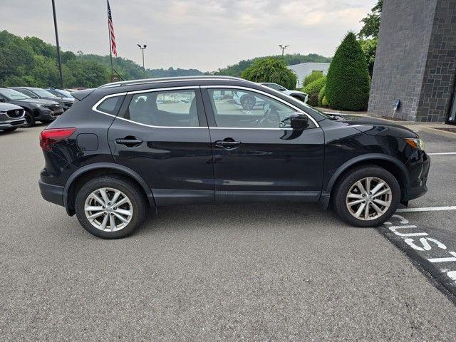 2018 Nissan Rogue Sport Vehicle Photo in Pleasant Hills, PA 15236