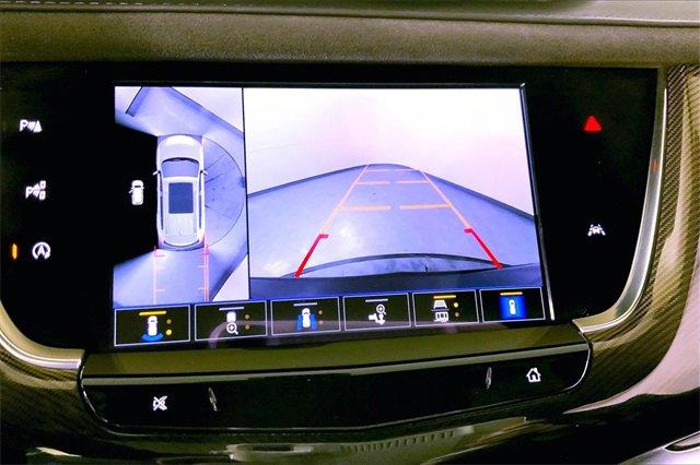 2024 Cadillac XT6 Vehicle Photo in KANSAS CITY, MO 64114-4545