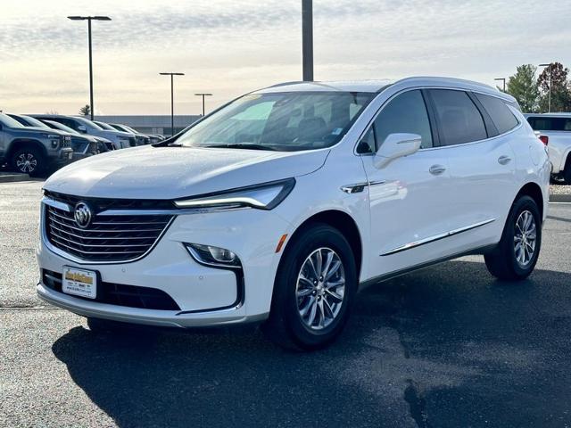 2022 Buick Enclave Vehicle Photo in COLUMBIA, MO 65203-3903