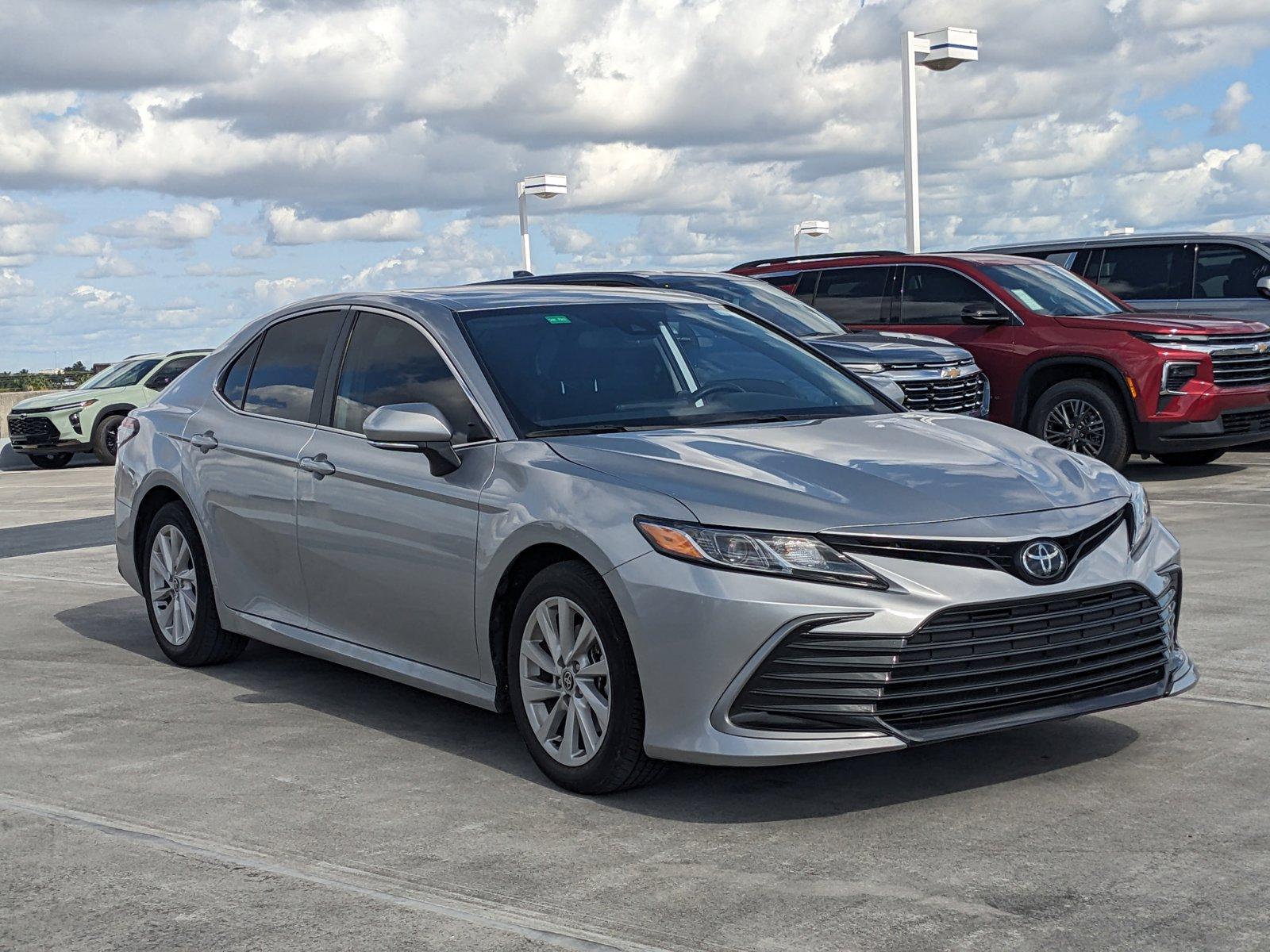 2024 Toyota Camry LE photo 3