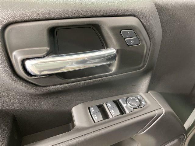 2025 Chevrolet Silverado 1500 Vehicle Photo in PHOENIX, AZ 85014-3381