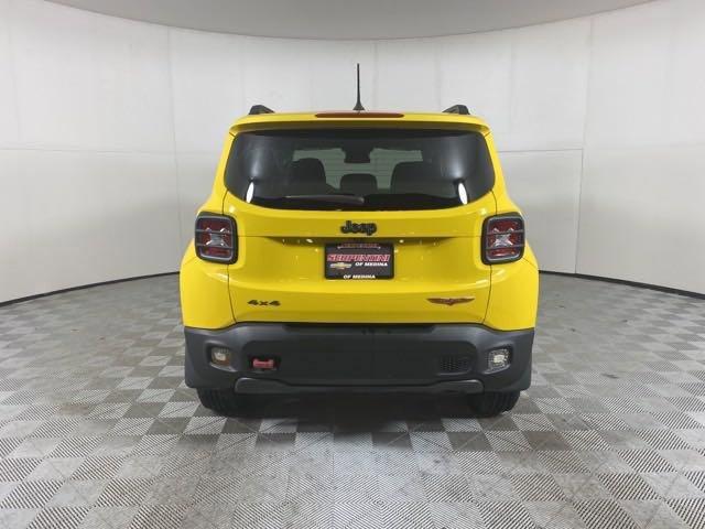 2016 Jeep Renegade Vehicle Photo in MEDINA, OH 44256-9001