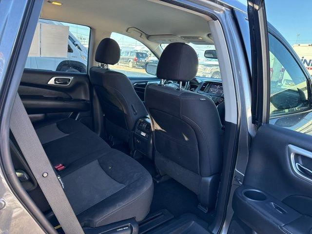 2020 Nissan Pathfinder Vehicle Photo in MEDINA, OH 44256-9631