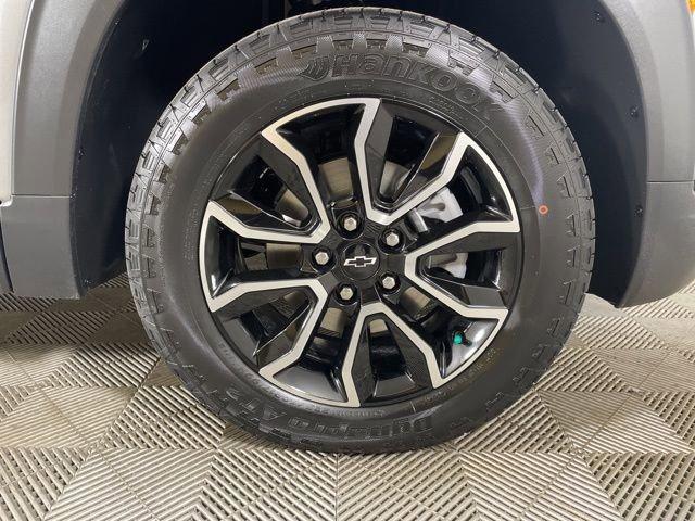 2025 Chevrolet Trailblazer Vehicle Photo in PHOENIX, AZ 85014-3381