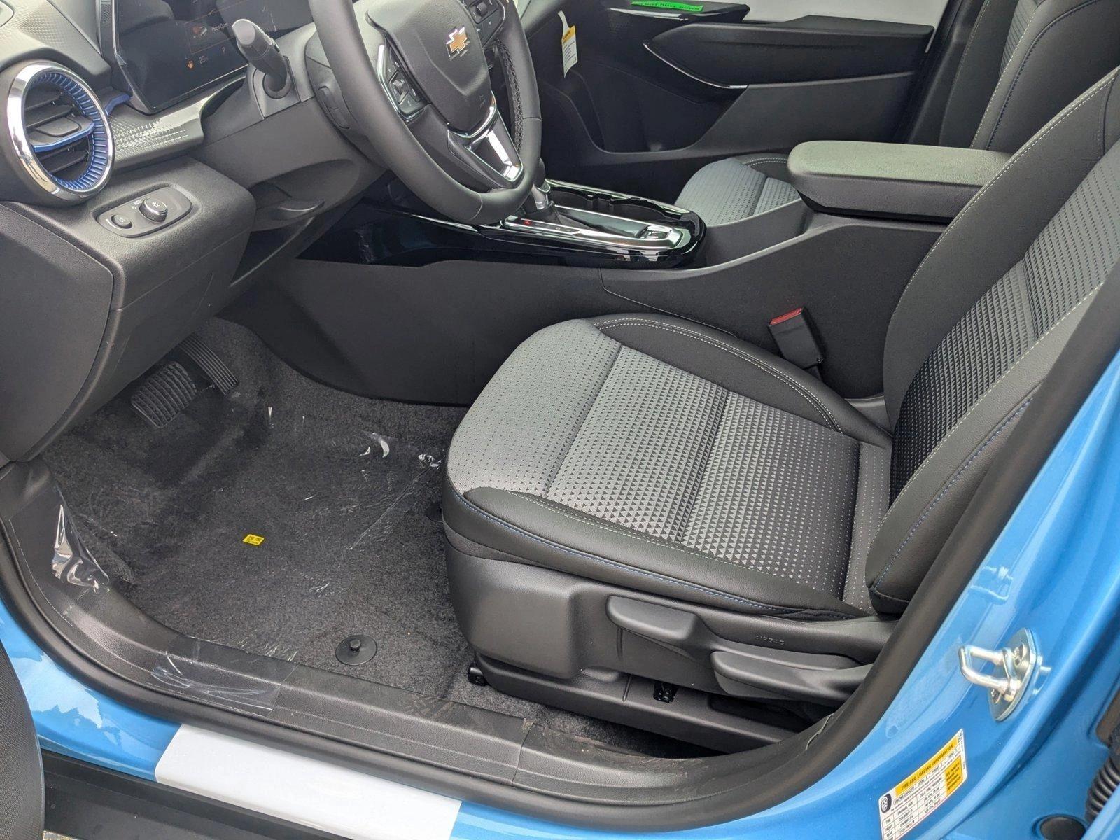 2025 Chevrolet Trax Vehicle Photo in MIAMI, FL 33172-3015