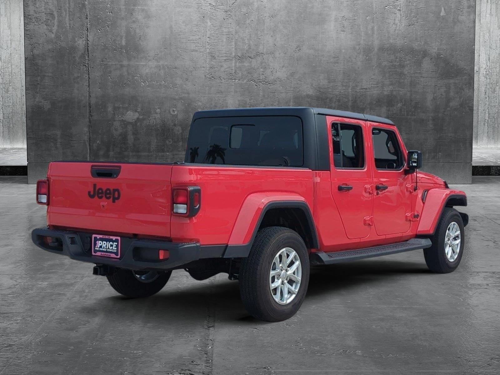 2023 Jeep Gladiator Vehicle Photo in Pembroke Pines, FL 33027