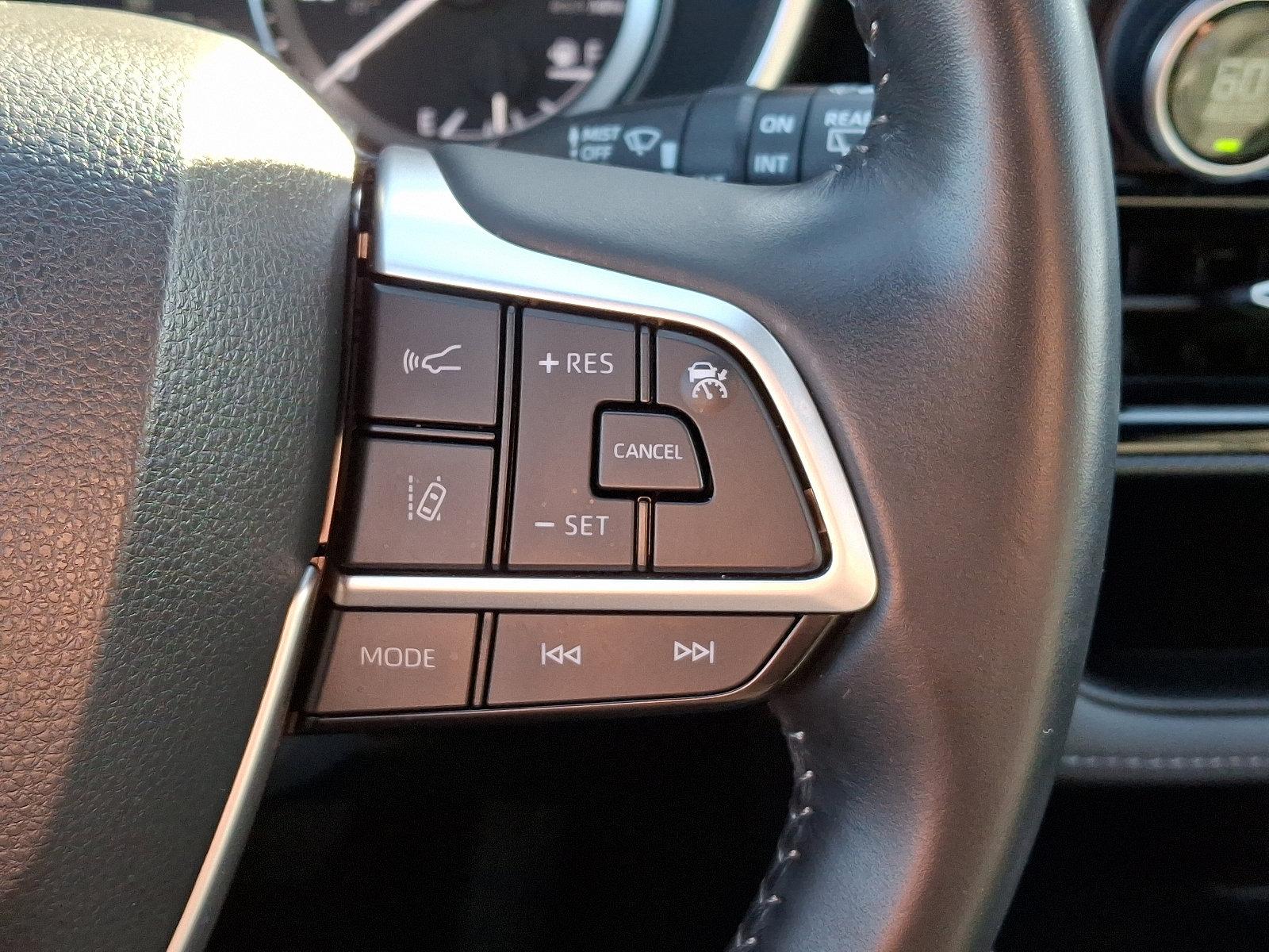 2023 Toyota Highlander Vehicle Photo in Harrisburg, PA 17111