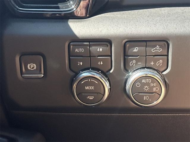 2024 GMC Sierra 1500 Vehicle Photo in ALBERTVILLE, AL 35950-0246