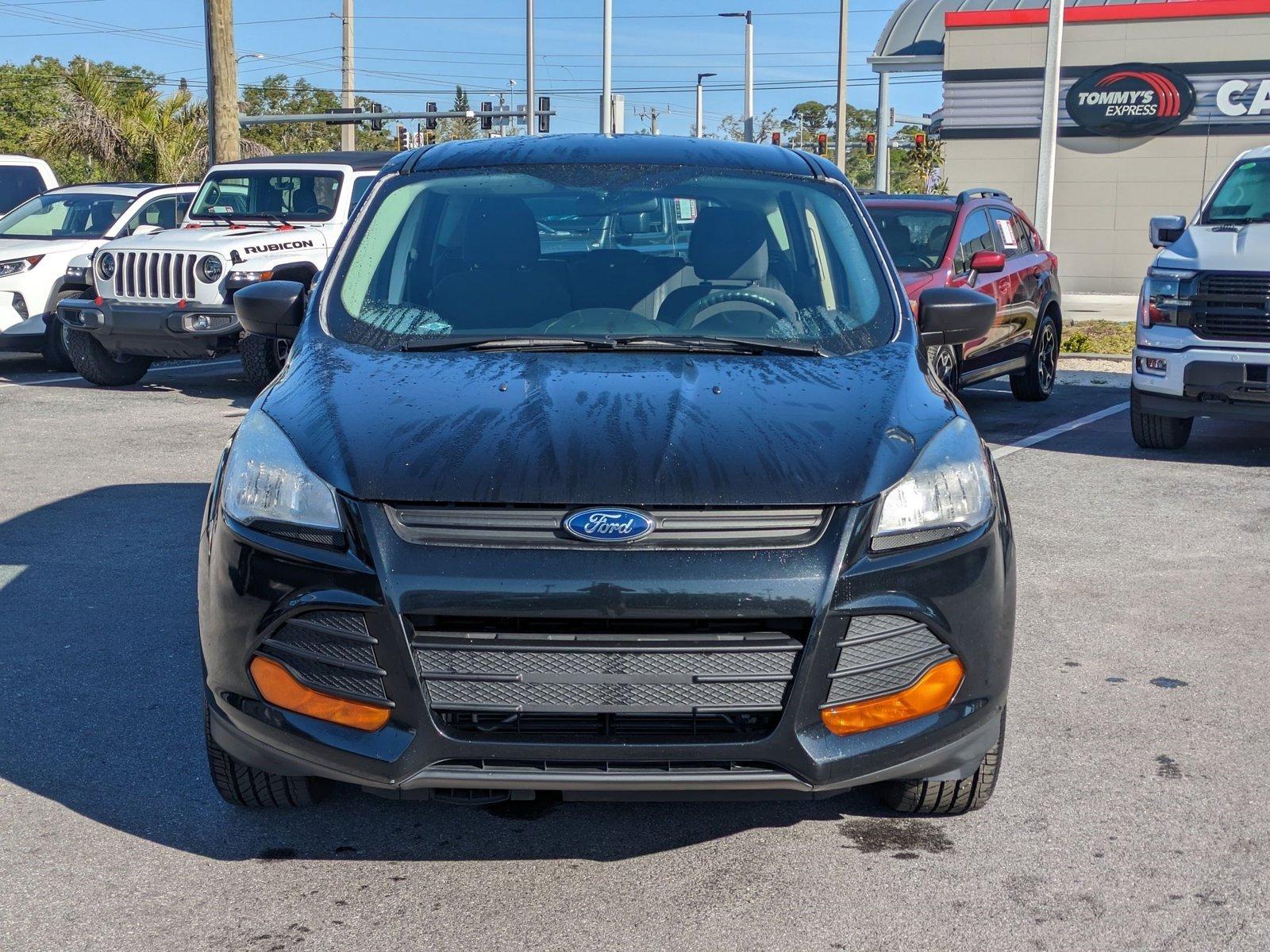 2014 Ford Escape Vehicle Photo in Bradenton, FL 34207