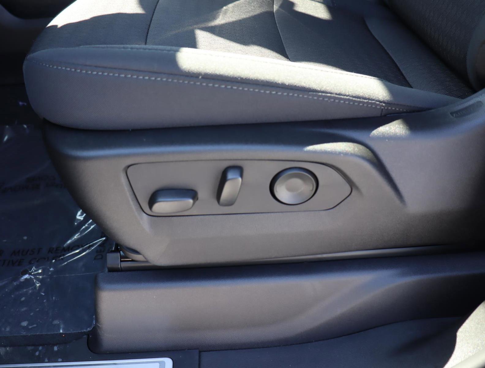 2025 Chevrolet Silverado 1500 Vehicle Photo in LOS ANGELES, CA 90007-3794