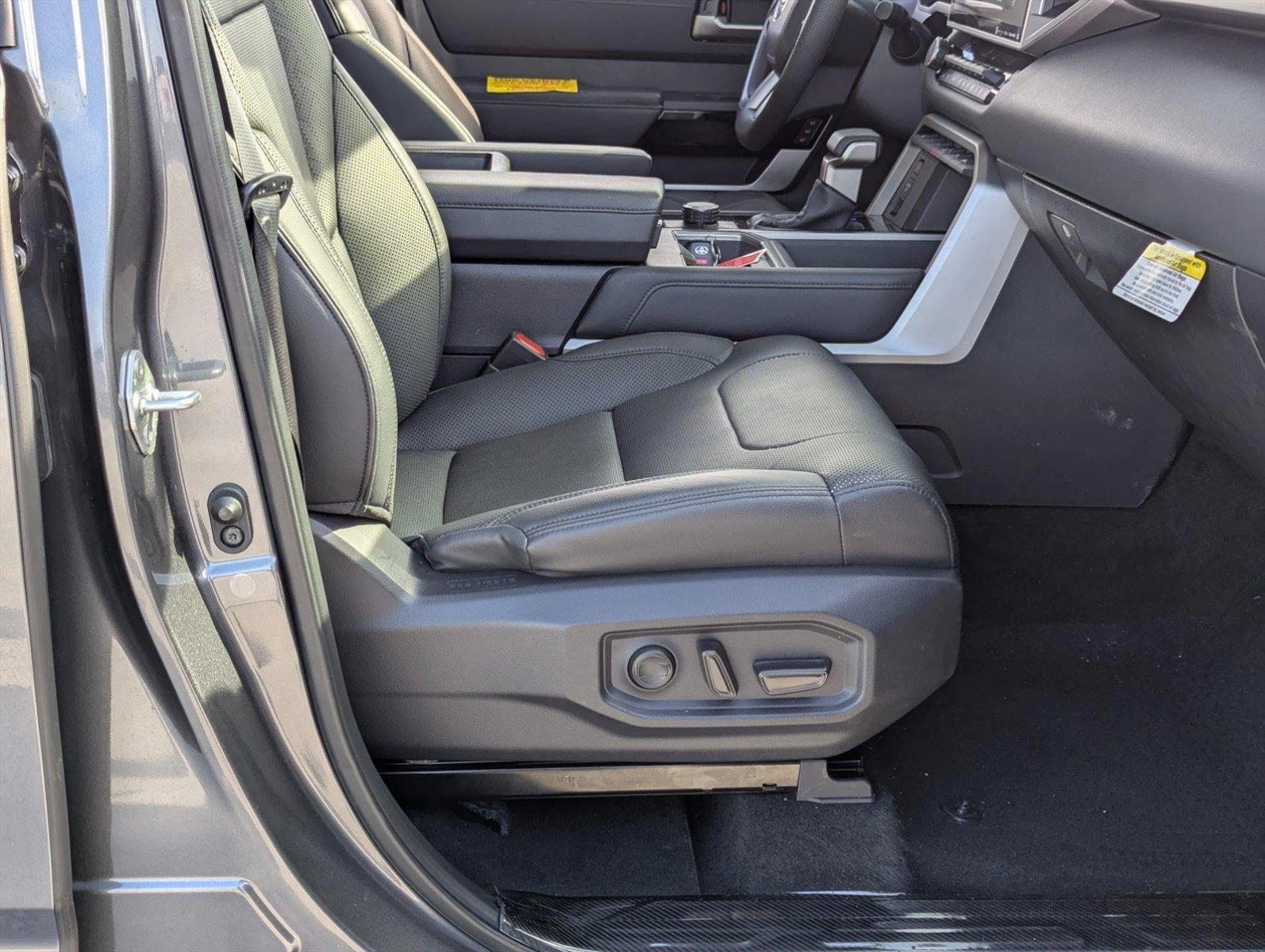 2022 Toyota Tundra 2WD Vehicle Photo in Ft. Myers, FL 33907