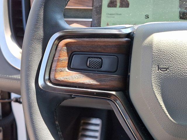 2023 Rivian R1S Vehicle Photo in DANBURY, CT 06810-5034