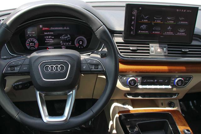 2023 Audi Q5 Vehicle Photo in SUGAR LAND, TX 77478