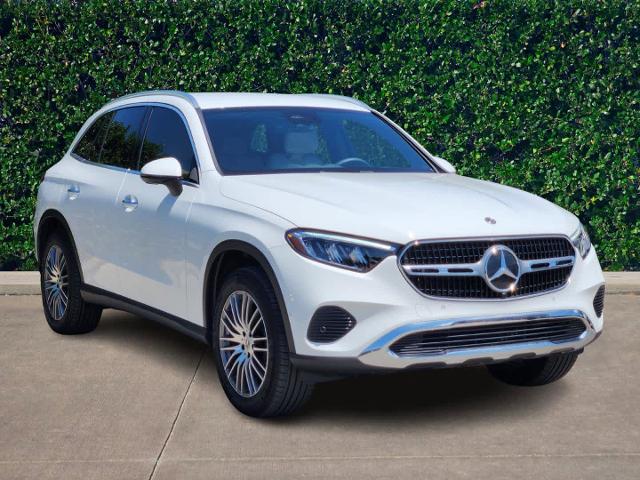 2025 Mercedes-Benz GLC Vehicle Photo in HOUSTON, TX 77079