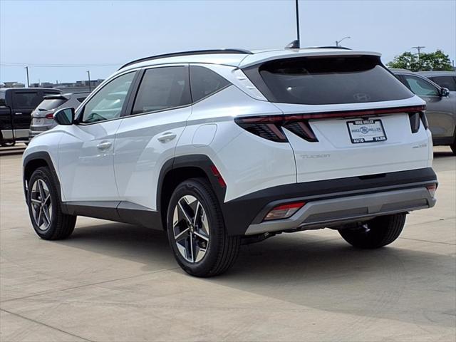 2025 Hyundai TUCSON Hybrid Vehicle Photo in Peoria, IL 61615