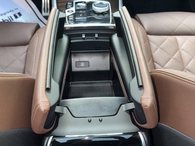 2025 BMW X5 M60i Vehicle Photo in LEOMINSTER, MA 01453-2952