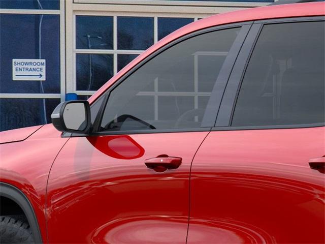 2025 Chevrolet Traverse Vehicle Photo in ENGLEWOOD, CO 80113-6708
