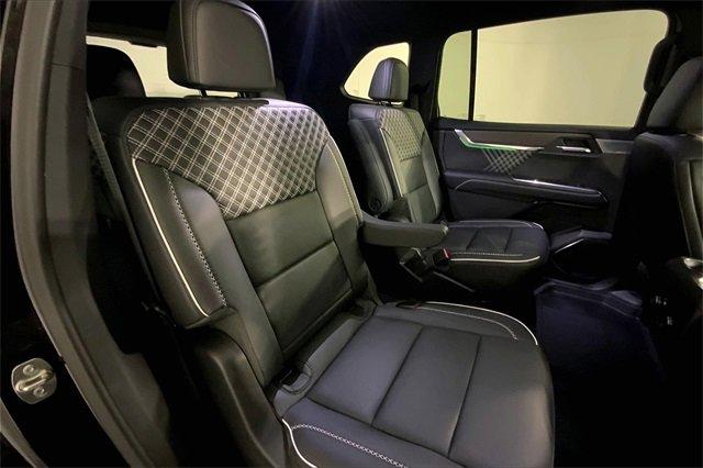 2024 GMC Acadia Vehicle Photo in INDEPENDENCE, MO 64055-1377