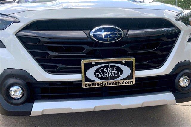 2024 Subaru Outback Vehicle Photo in KANSAS CITY, MO 64114-4545