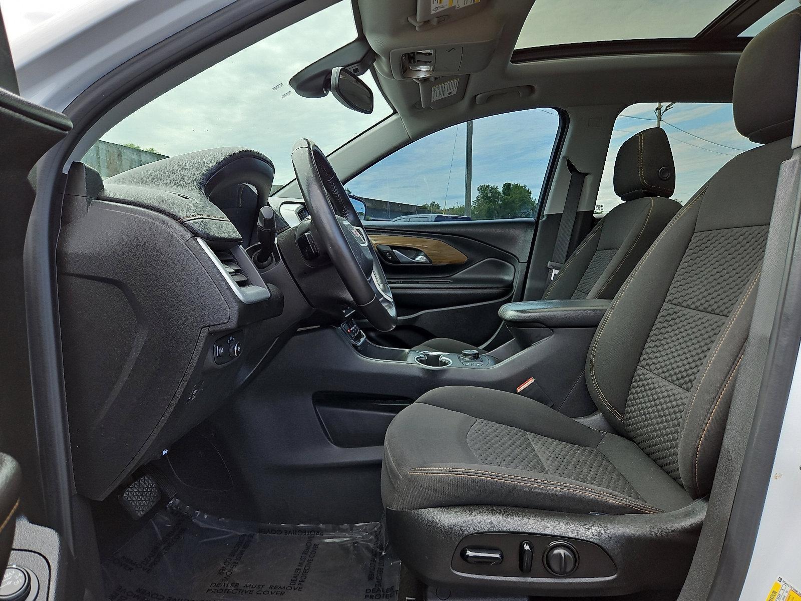 2021 GMC Terrain Vehicle Photo in Trevose, PA 19053