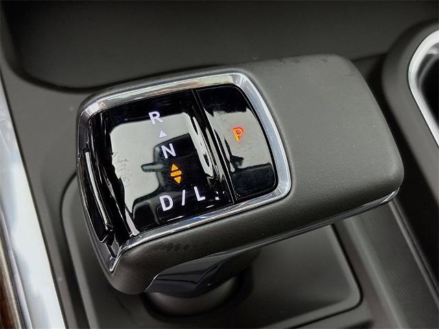 2025 GMC Sierra 1500 Vehicle Photo in PUYALLUP, WA 98371-4149