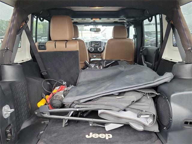 2014 Jeep Wrangler Unlimited Vehicle Photo in New Bloomfield, PA 17068