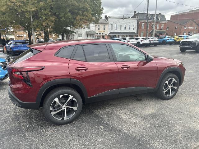 2025 Chevrolet Trax Vehicle Photo in INDIANA, PA 15701-1897