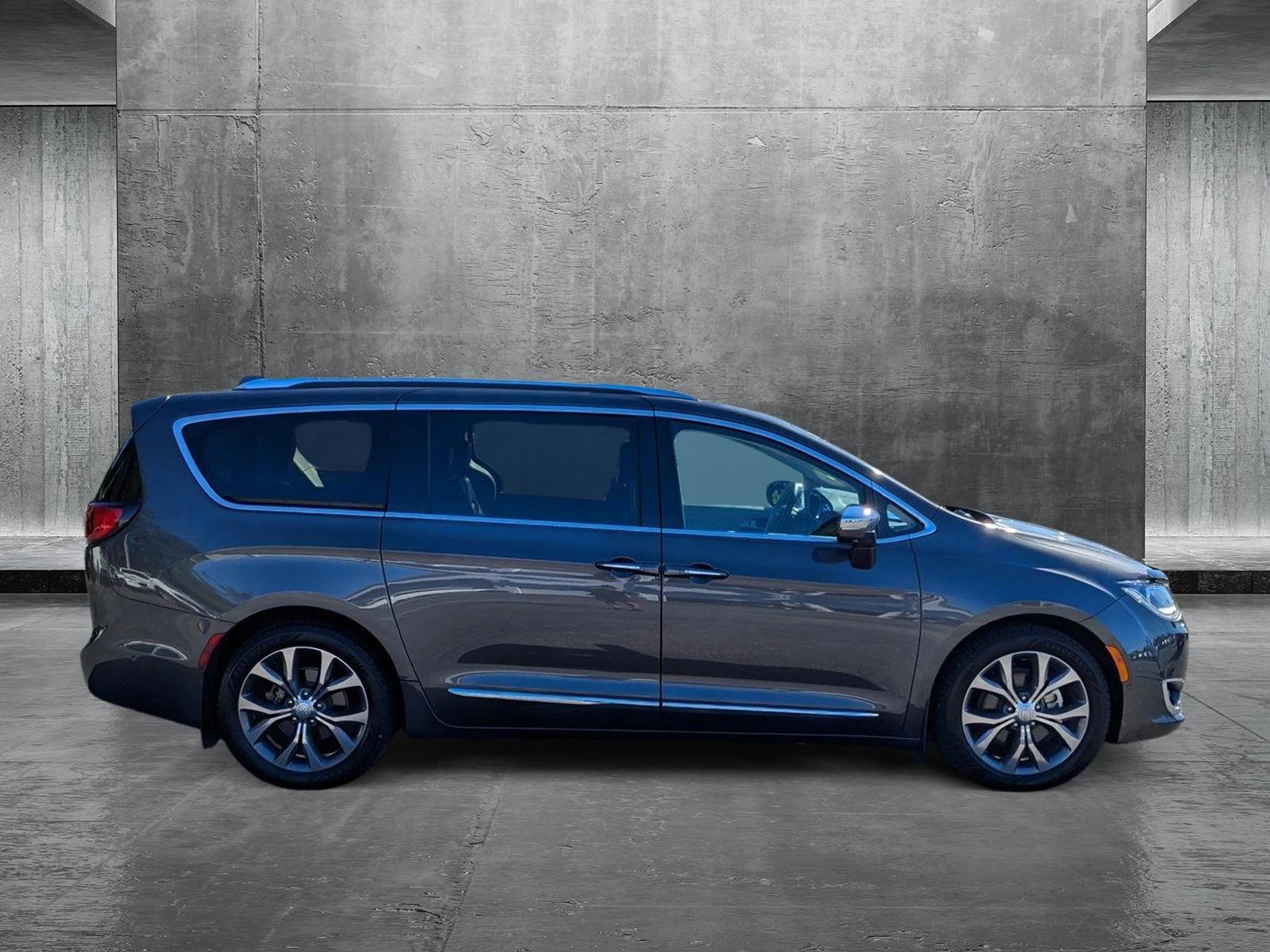 2019 Chrysler Pacifica Vehicle Photo in Panama City, FL 32401