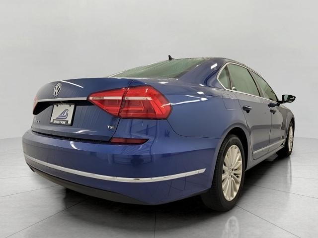 2016 Volkswagen Passat Vehicle Photo in NEENAH, WI 54956-2243