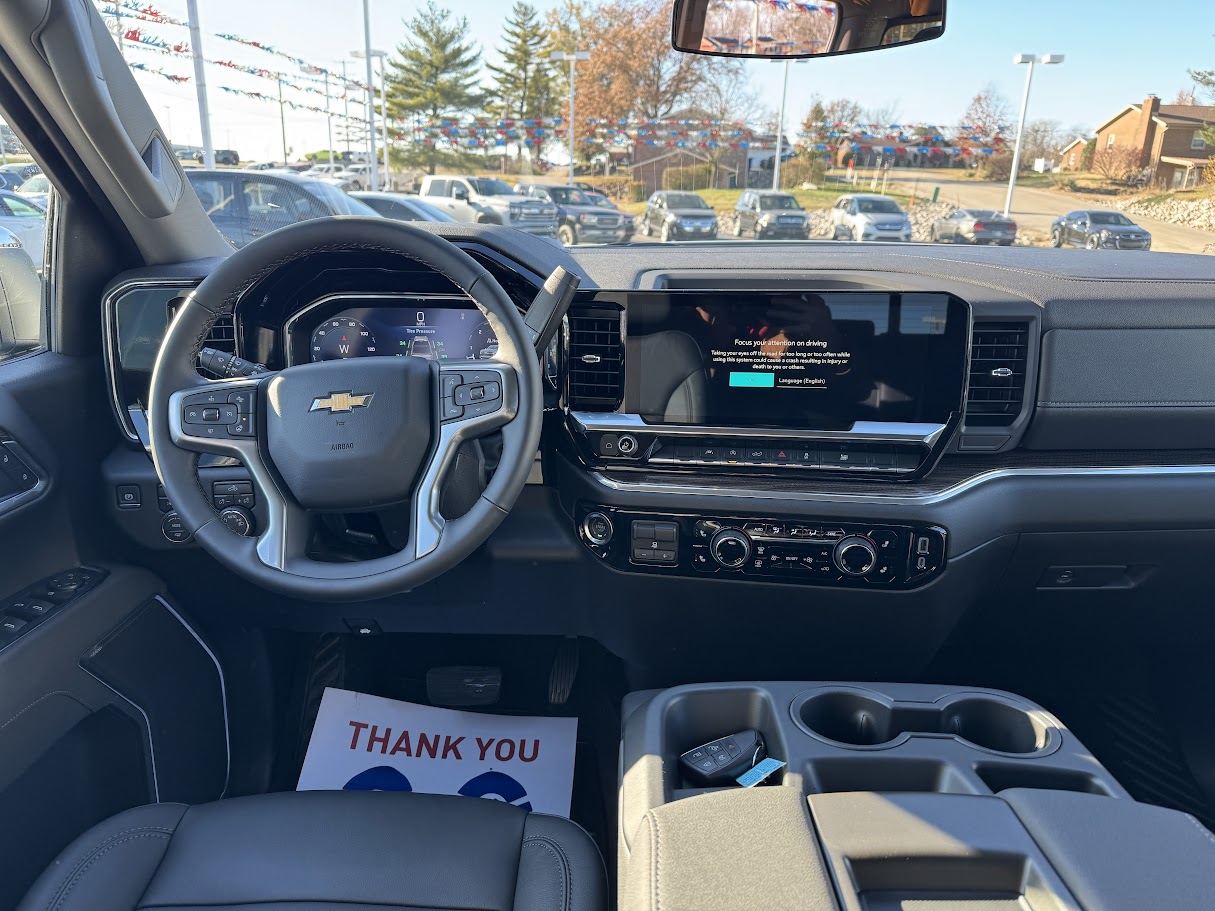 2025 Chevrolet Silverado 1500 Vehicle Photo in BOONVILLE, IN 47601-9633