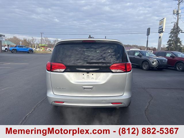 2022 Chrysler Voyager Vehicle Photo in VINCENNES, IN 47591-5519